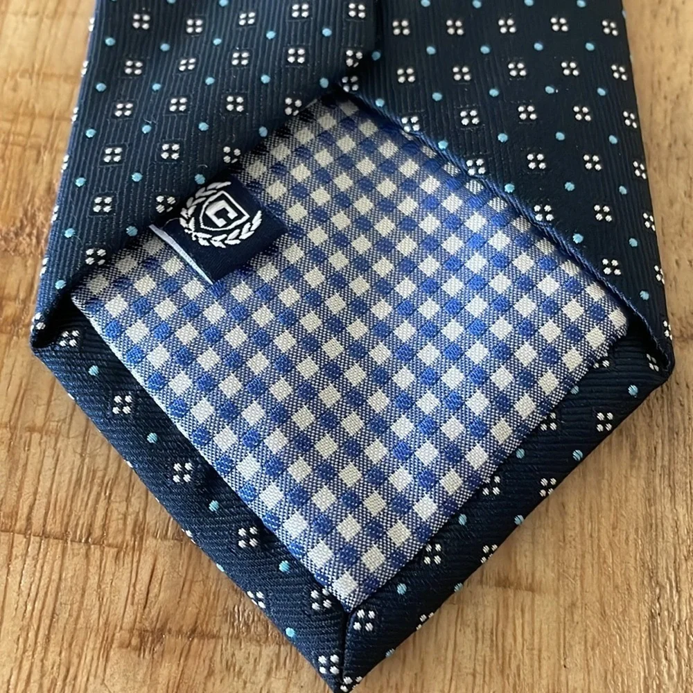 Chaps Navy Blue Micro-Geometric Woven Tie - Picture 4 of 5